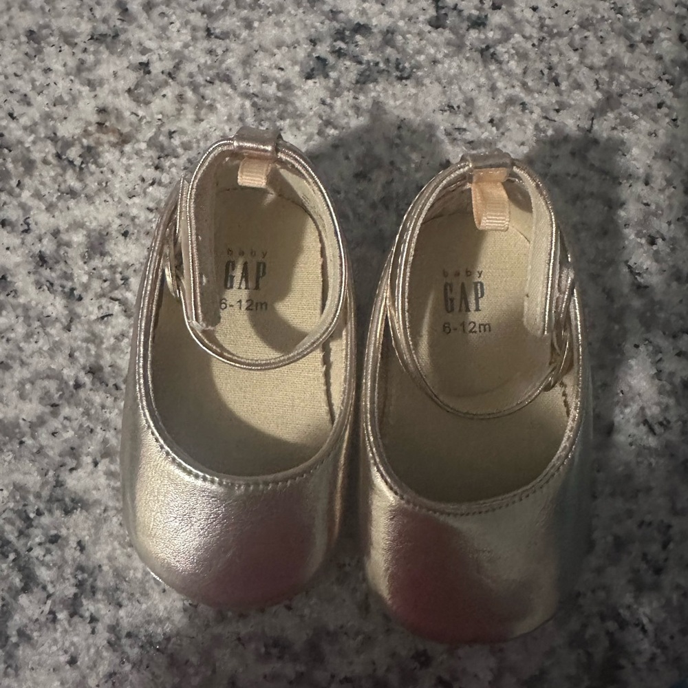 GAP Shiny Gold Baby Walker Shoes